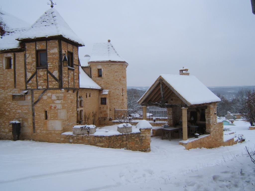 Gites Des 3 Vallees Salignac Eyvigues Exteriör bild